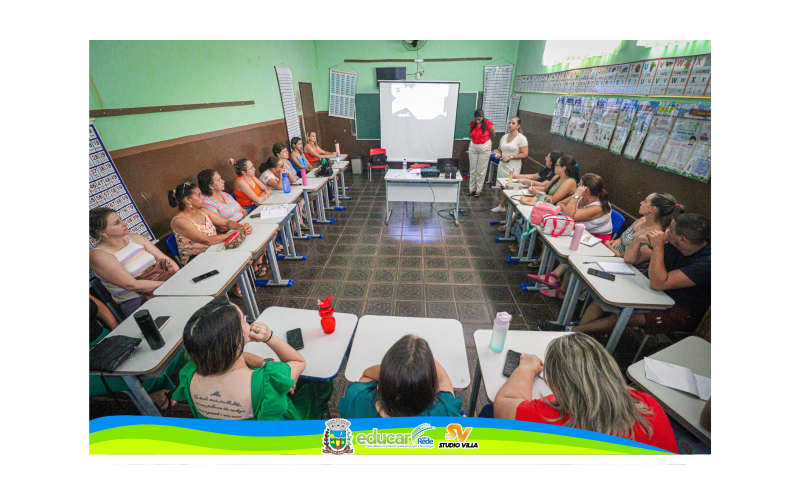 Secretaria Municipal de Educação de Santa Amélia promove formação continuada aos profissionais da educação.